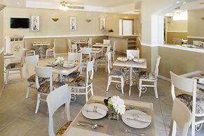 Hotel & Suites Quinta Magna