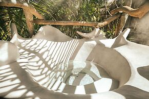 Azulik - Adults Only