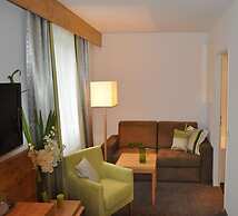 Goldener Adler Wattens