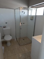 Molly Morgan Motor Inn