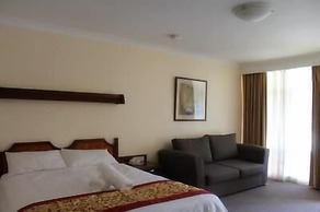 Molly Morgan Motor Inn