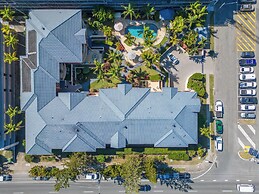Oceanside Cove Holiday Apartments