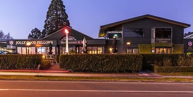 Twin Peaks Lakeside Inn