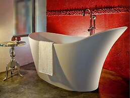 Pondoro Game Lodge  - Open to Kruger Park