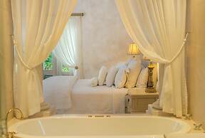 Victoria's at Ewingsdale Byron Bay