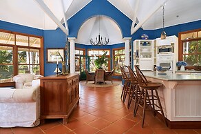 Victoria's at Ewingsdale Byron Bay