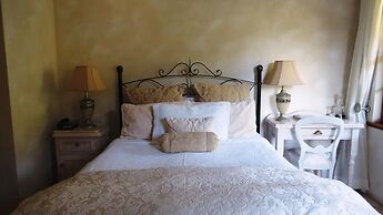 Victoria's at Wategos