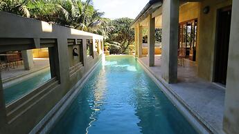 Victoria's at Wategos