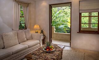 Victoria's at Wategos