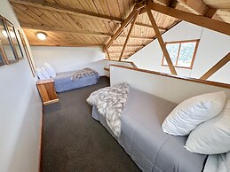 Silverstream Retreat