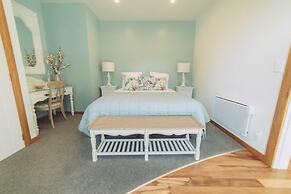 Silverstream Retreat