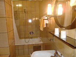 Activ Pension Bergfrieden