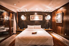 Villa Samadhi by Samadhi - Age 12 and Above Only