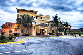 Zar Queretaro Hotel