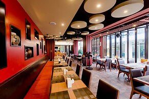 Aspery Hotel