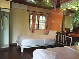 Sairee Hut Resort Koh Tao