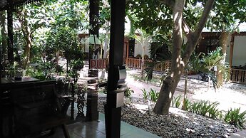 Sairee Hut Resort Koh Tao