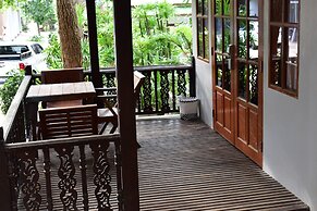 Sairee Hut Resort Koh Tao