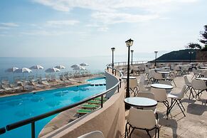 Castelsardo Resort Village