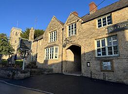 The George Inn