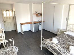 Sea View Beach Hotel