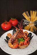 Sea View Beach Hotel