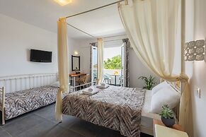 Sea View Beach Hotel