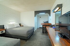 Dog Rock Motel
