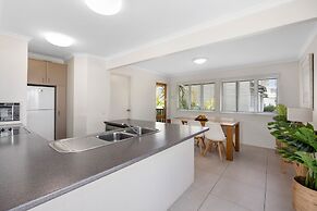 Noosa Outrigger Beach Resort