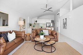 Noosa Outrigger Beach Resort