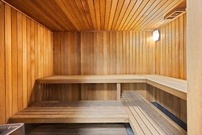 Noosa Outrigger Beach Resort