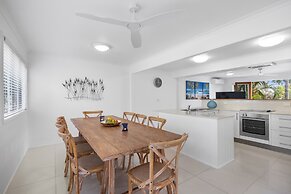 Noosa Outrigger Beach Resort