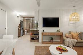 Noosa Outrigger Beach Resort