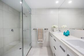 Noosa Outrigger Beach Resort