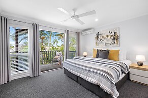 Noosa Outrigger Beach Resort