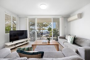 Noosa Outrigger Beach Resort