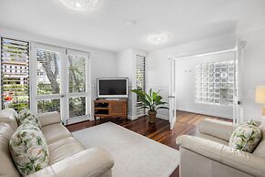 Noosa Outrigger Beach Resort