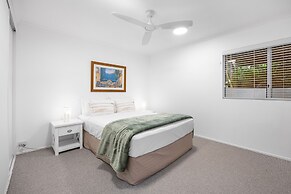 Noosa Outrigger Beach Resort