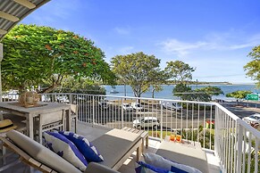 Noosa Outrigger Beach Resort