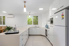 Noosa Outrigger Beach Resort