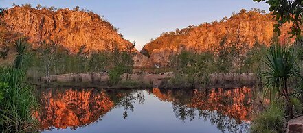 Knotts Crossing Resort