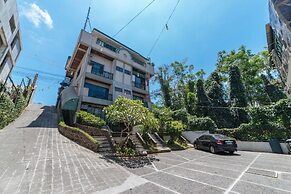 MC Mountain Home Apartelle