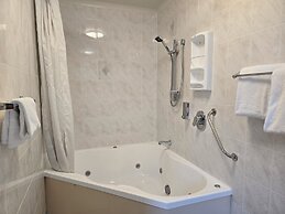 Bluewater Hotel