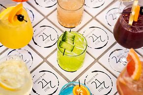 Radisson Blu Aqua Hotel Chicago