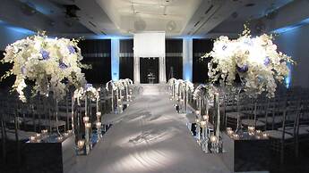 Radisson Blu Aqua Hotel Chicago