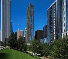 Radisson Blu Aqua Hotel Chicago