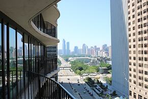 Radisson Blu Aqua Hotel Chicago