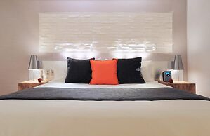 Radisson Blu Aqua Hotel Chicago