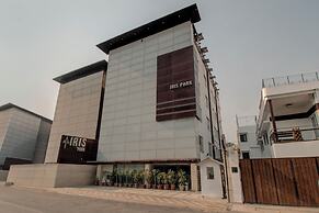 Iris Park Hotel