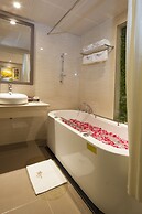 Sunflower Luxury Hotel